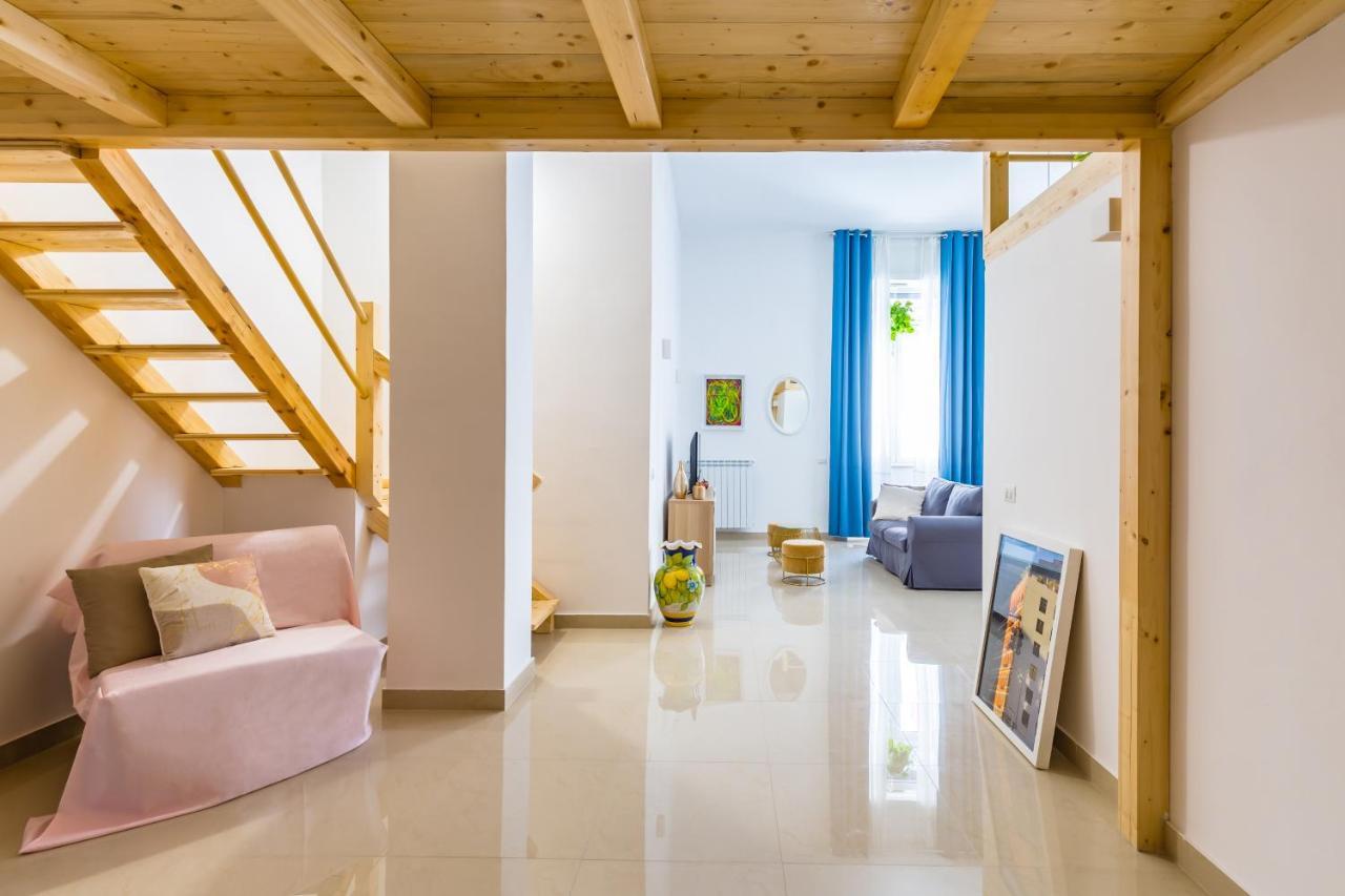 Naiva Apartment